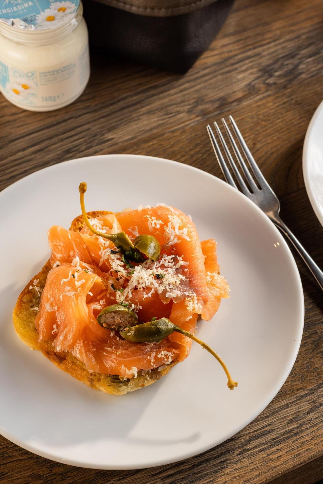 Hotel Chesa Rosatsch - Home Of Food 첼레리나 외부 사진