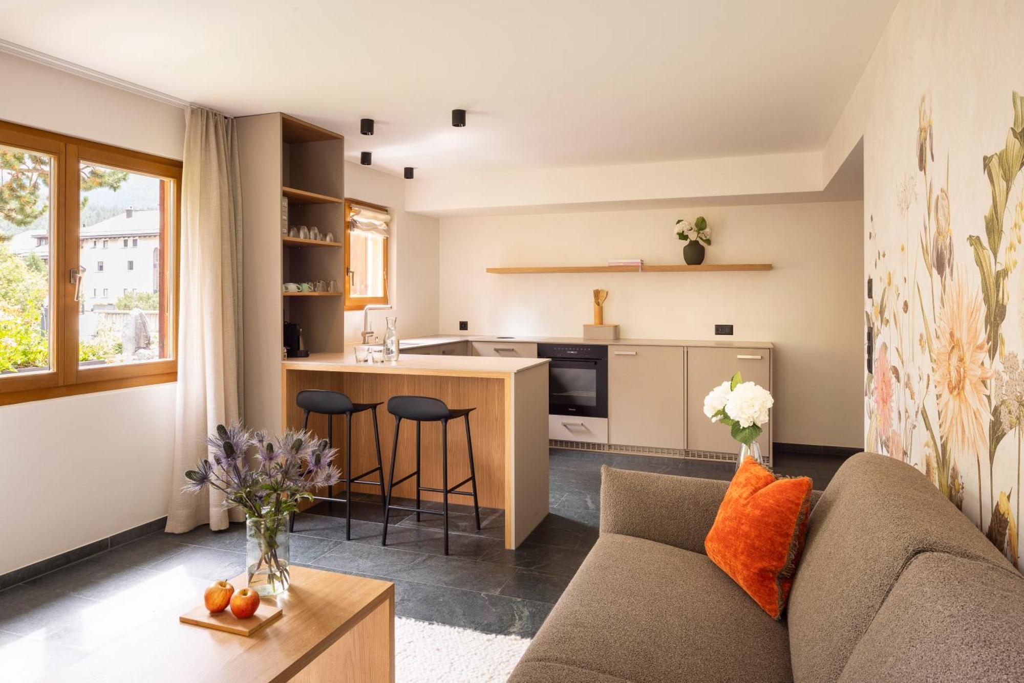 Hotel Chesa Rosatsch - Home Of Food 첼레리나 외부 사진